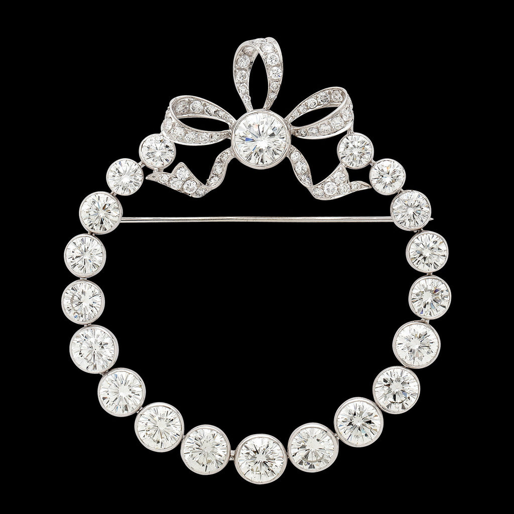 Exceptional 16.19ct Diamond & Platinum Circle Brooch
