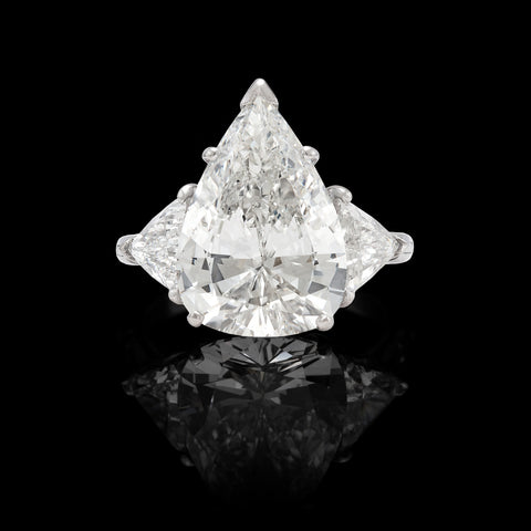 Incredible GIA 8.60 carat Pear Shape Diamond Ring