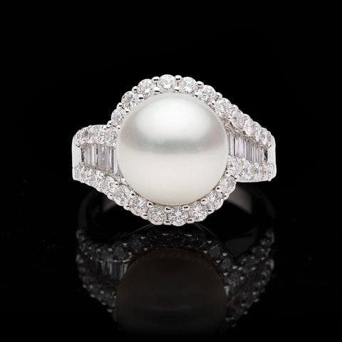 Pearl & Diamond 18kt Ring