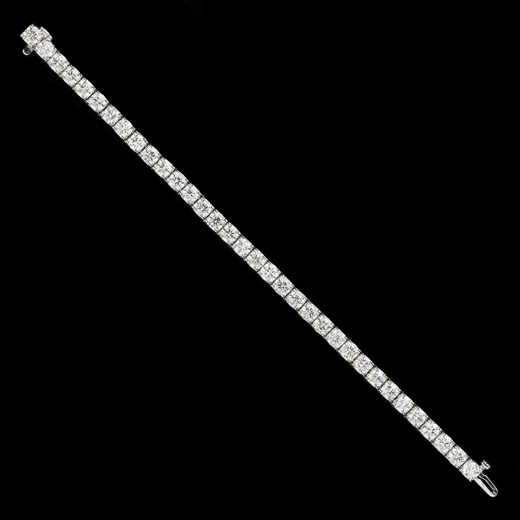 Impressive 13.70 carat Diamond Tennis Bracelet