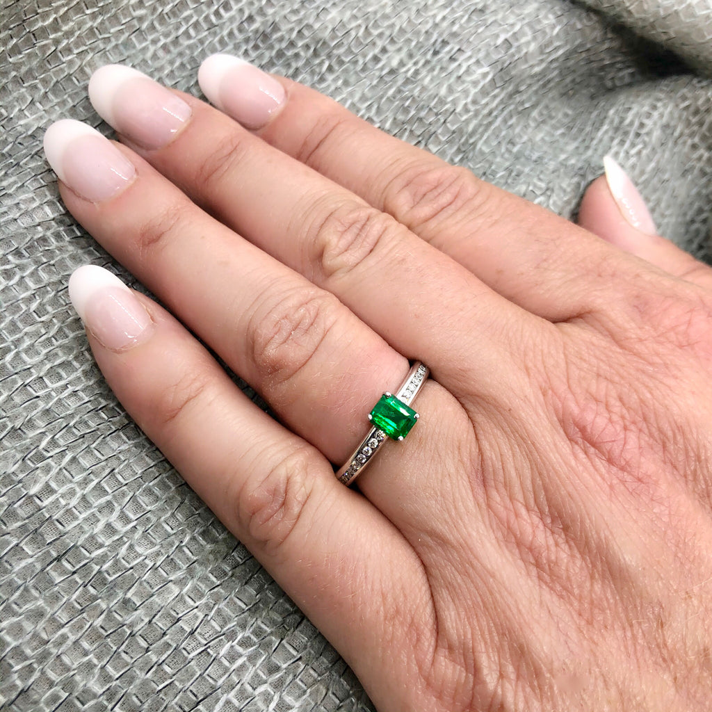 Emerald & Diamond White Gold Ring