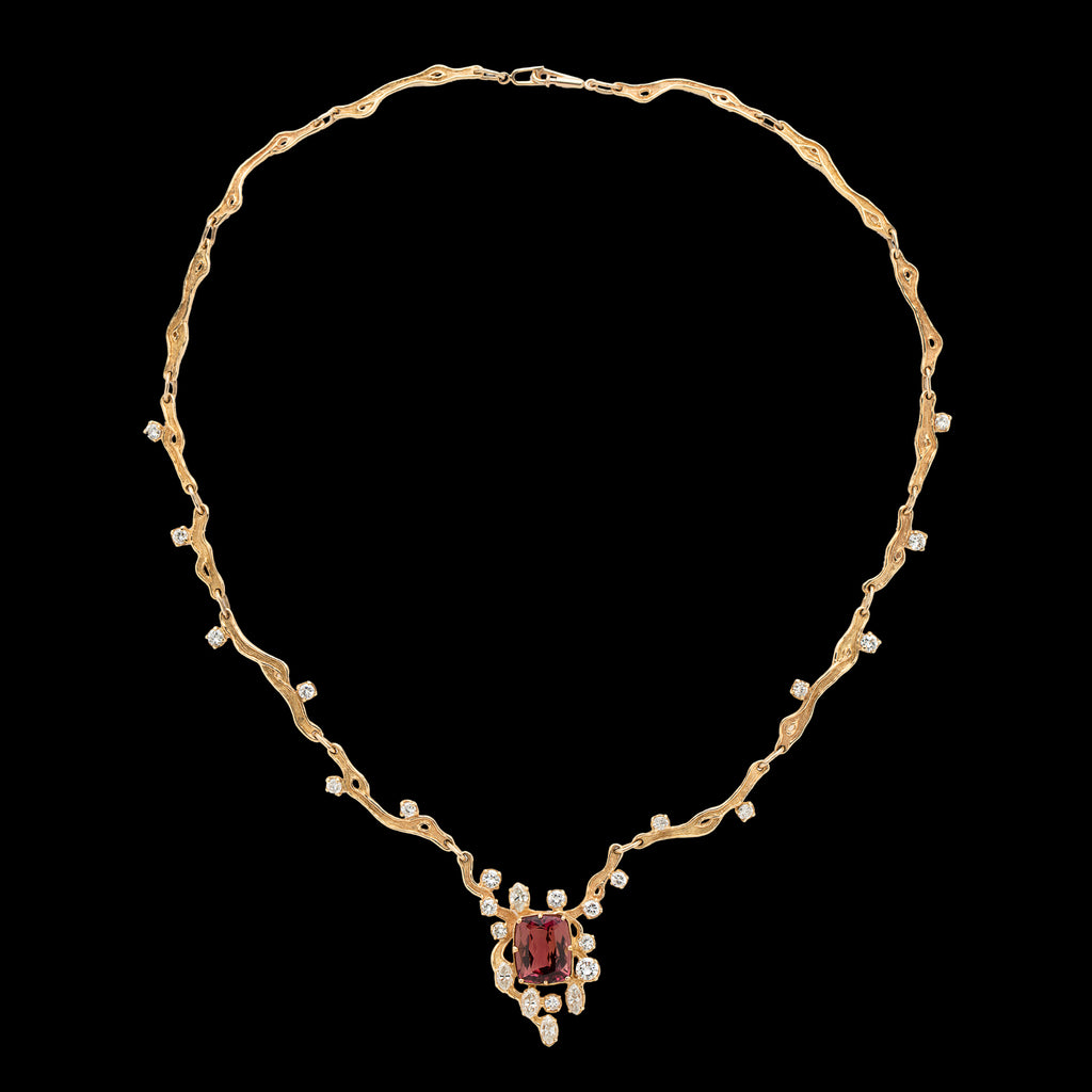 18kt Yellow Gold Pinkish Red Tourmaline & Diamond Necklace