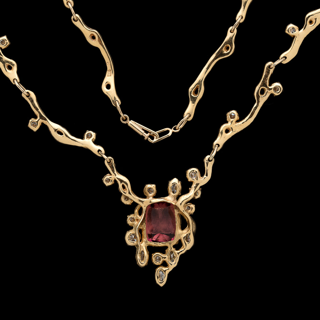 18kt Yellow Gold Pinkish Red Tourmaline & Diamond Necklace