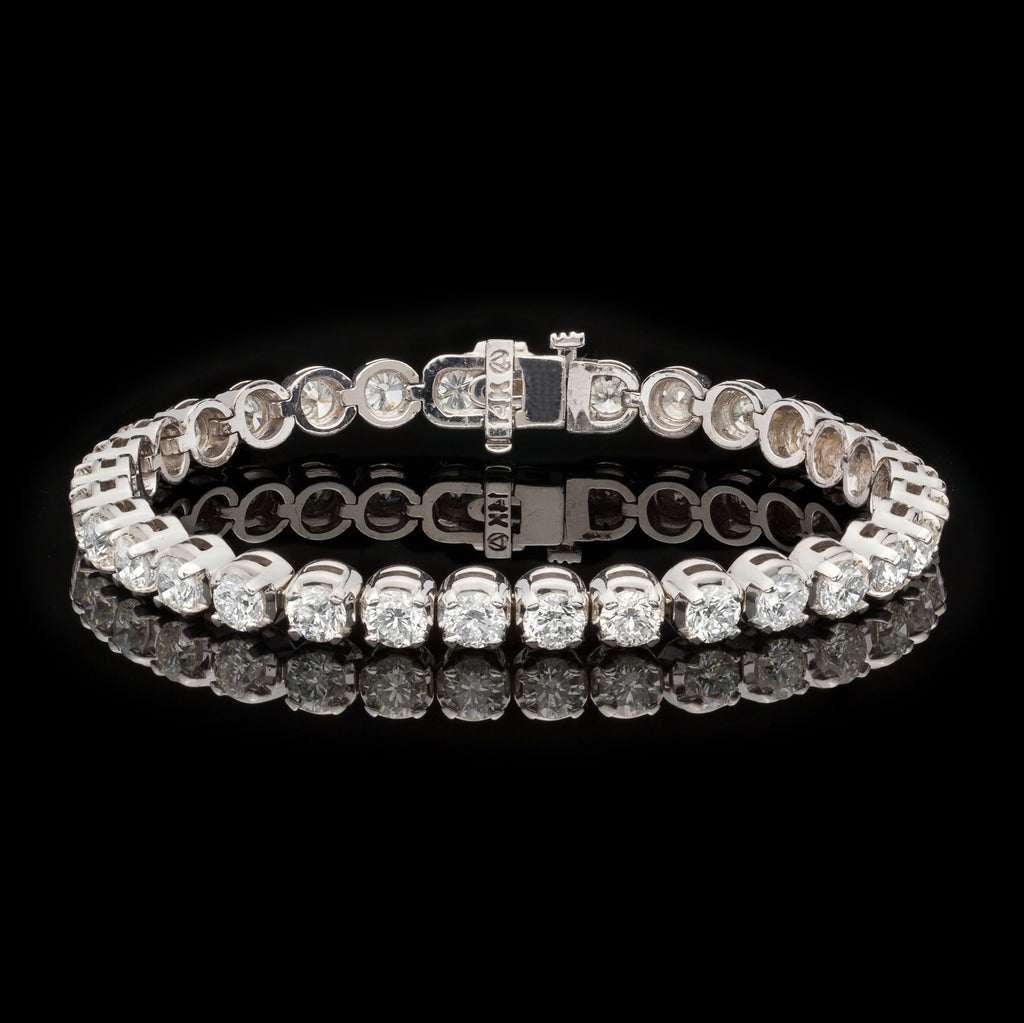 Gorgeous 10.50 carat Diamond Tennis Bracelet