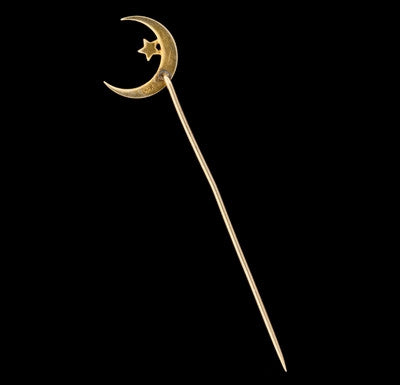 Crescent Seed Pearl 14KT Stick Pin1