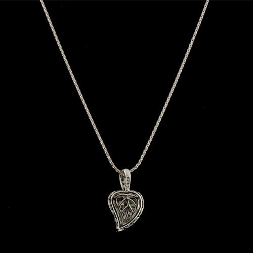 Diamond Single Leaf Pendant Necklace1