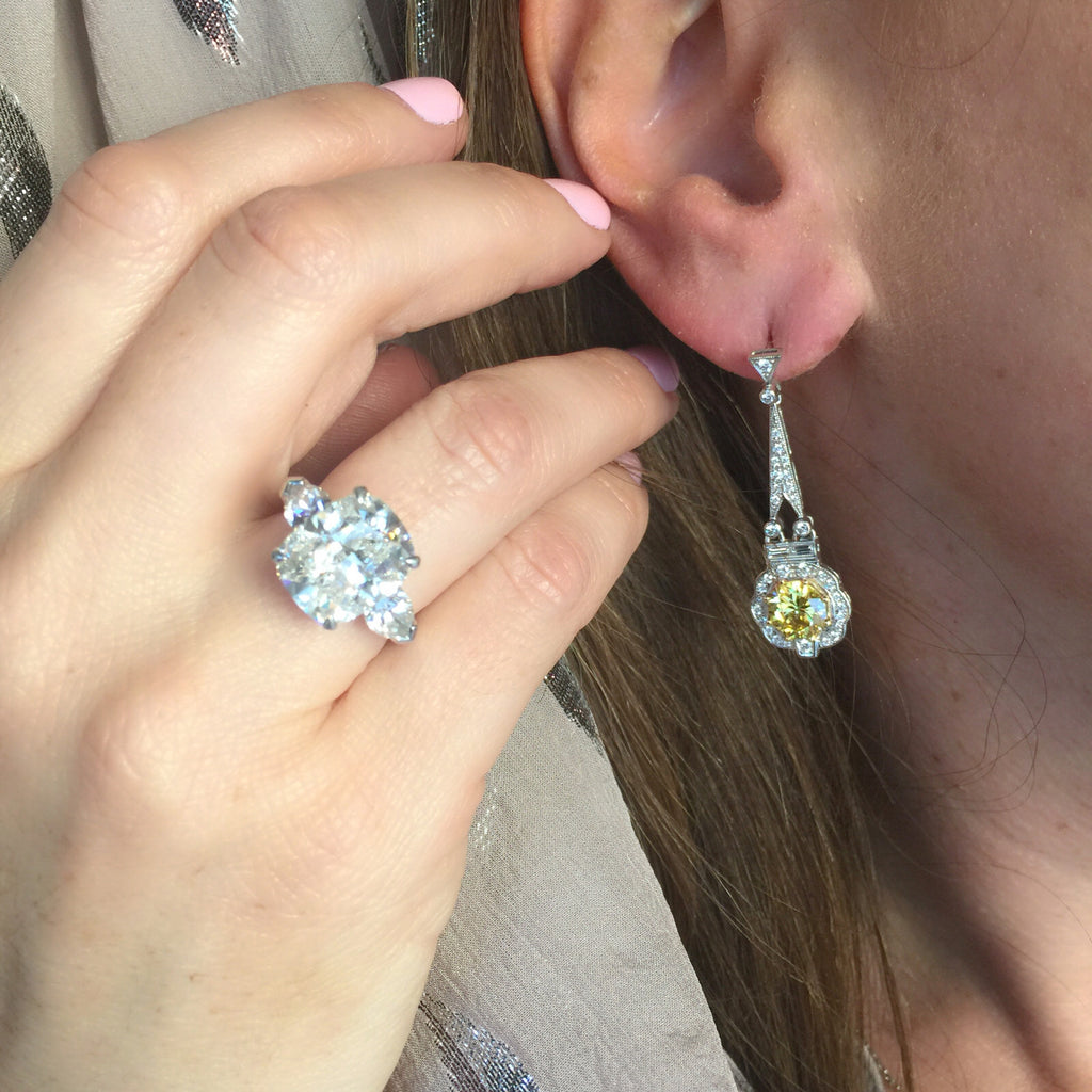 GRAFF 7.14-ct F/VS2 GIA Cushion Cut Diamond Ring