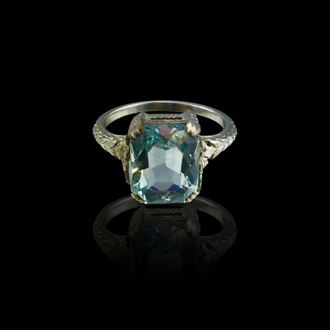 Antique 18k White Gold Aquamarine Ring