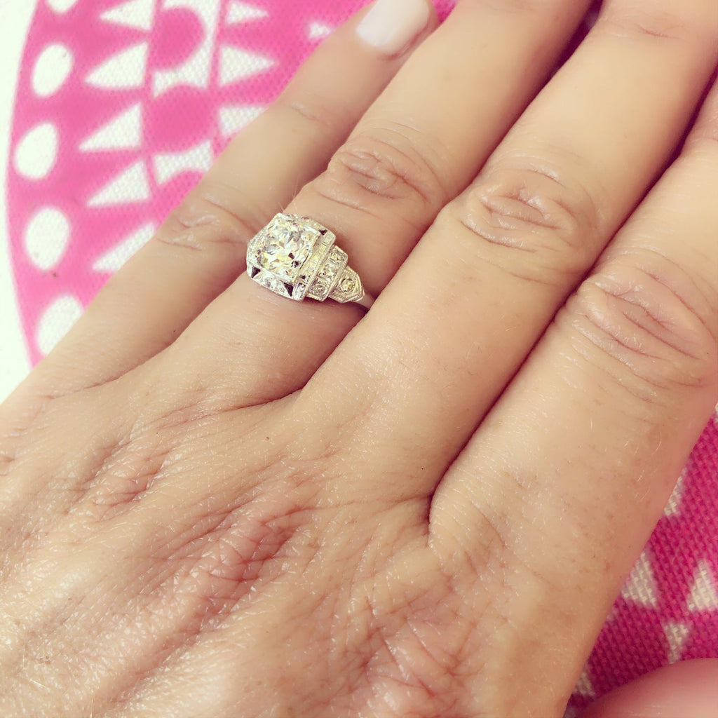 GIA G/VS1 Diamond Engagement Ring