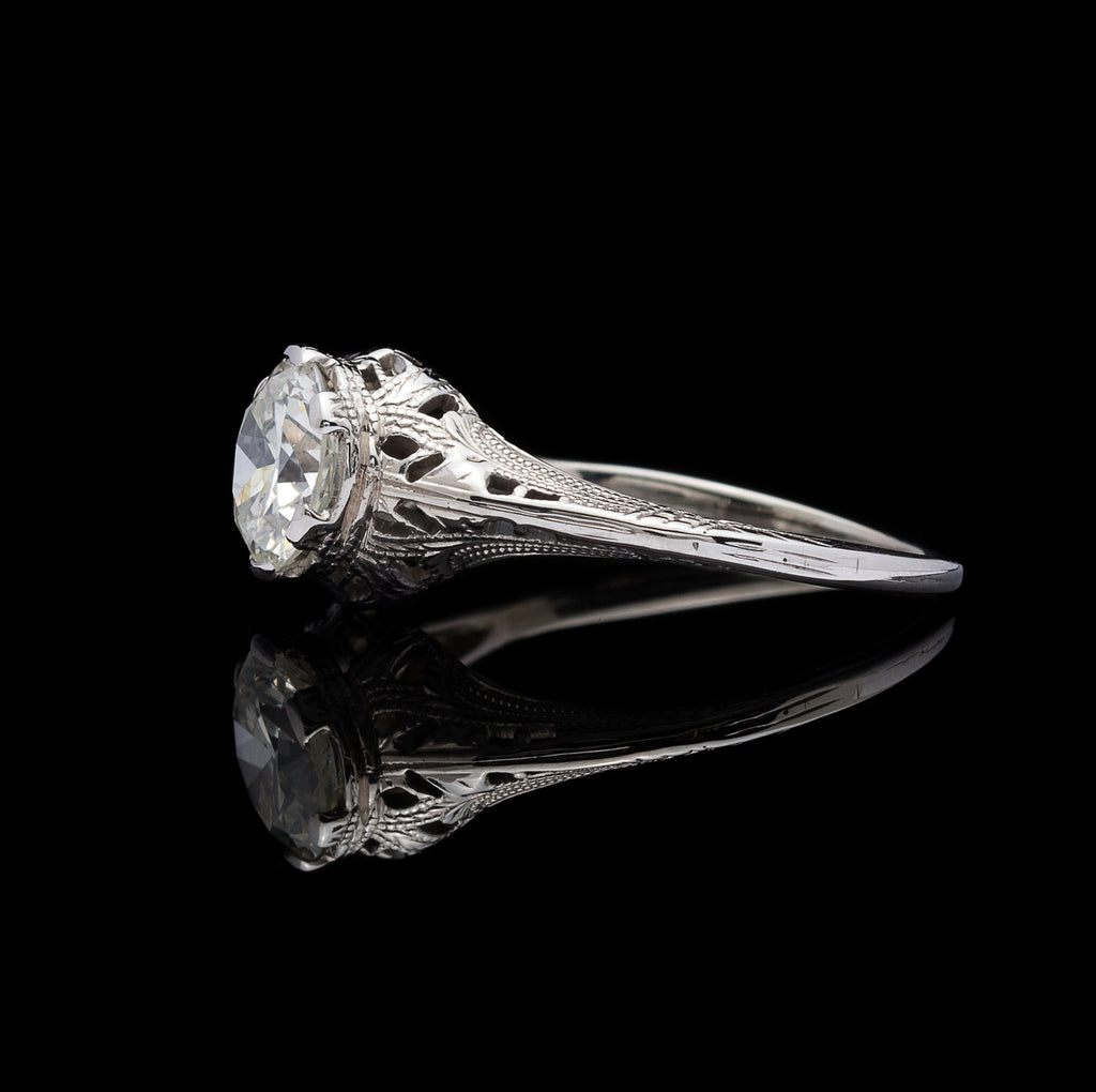 Estate 1.15 carat Diamond Platinum Solitaire Ring