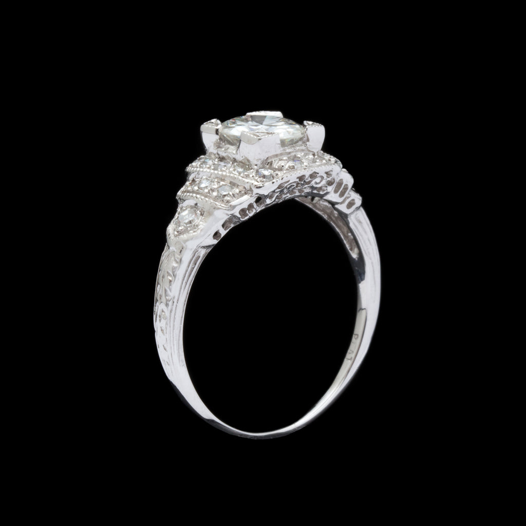 GIA G/VS2 Vintage Diamond Engagement Ring