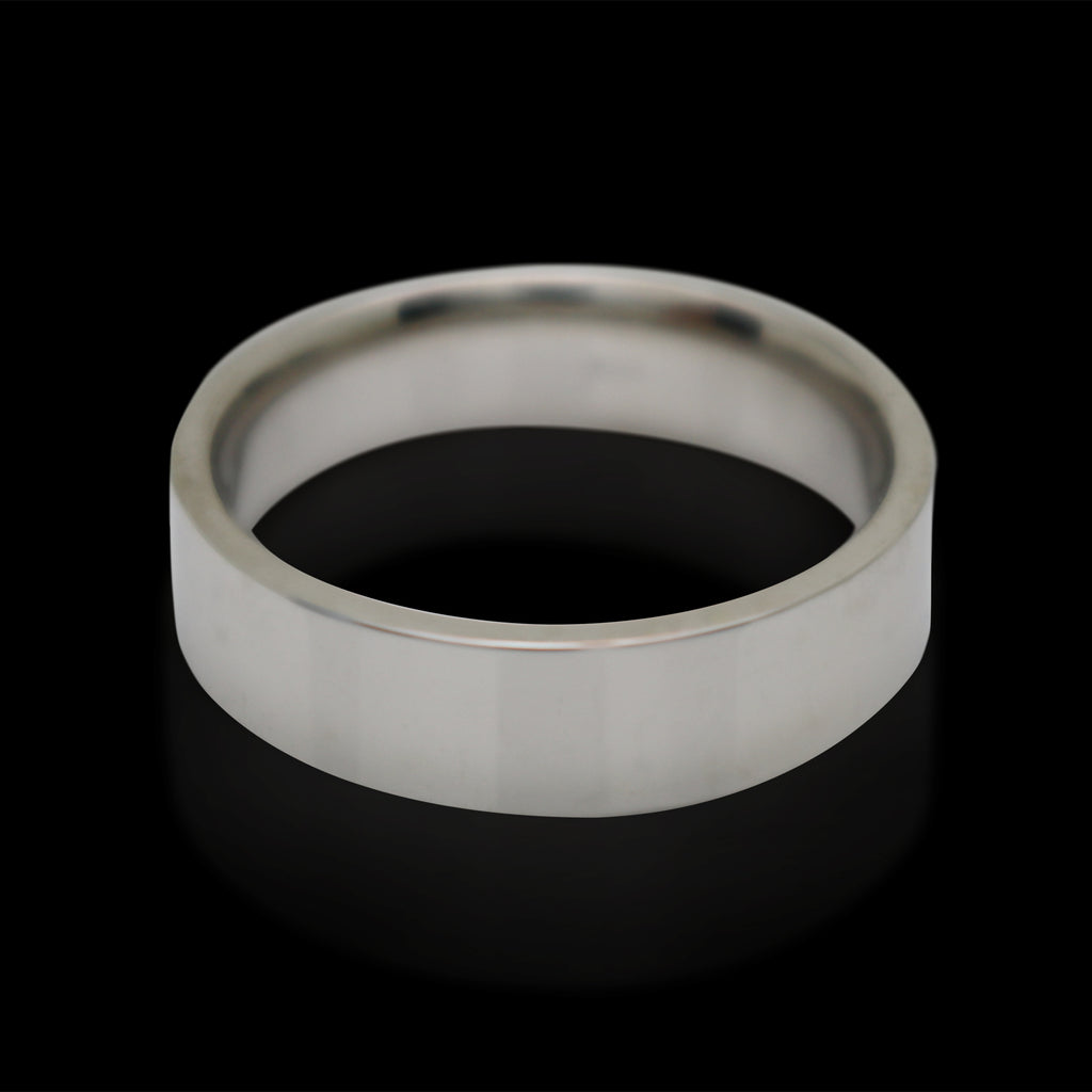 18kt White Gold Men's Band Ring
