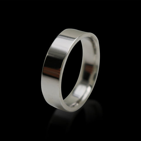 18kt White Gold Men's Band Ring