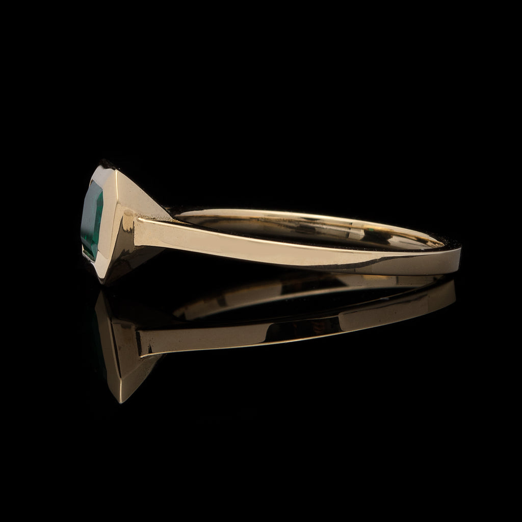 Rectangular-Cut Emerald & 18k Yellow Gold Ring