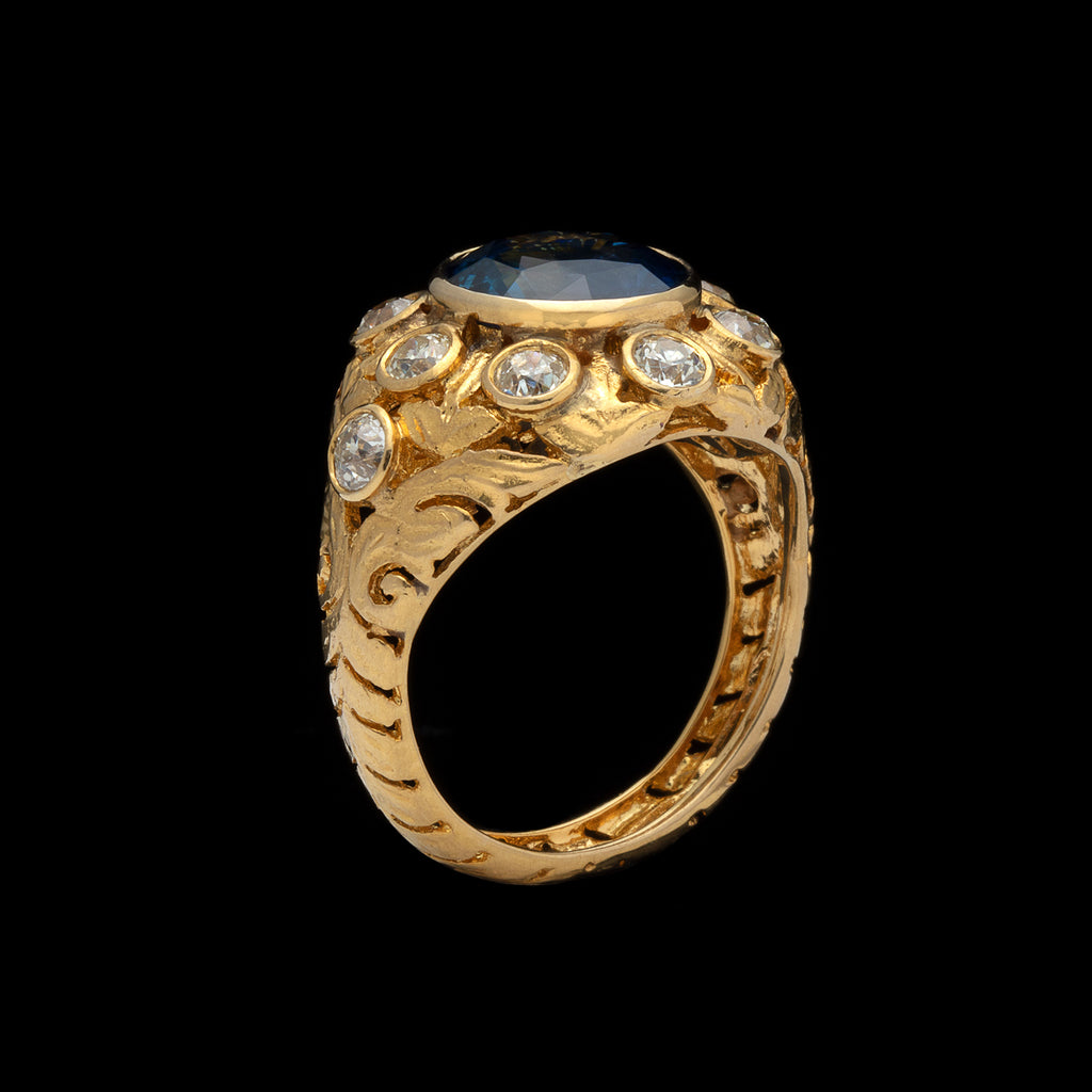 Ceylon Sapphire & Diamond Ring