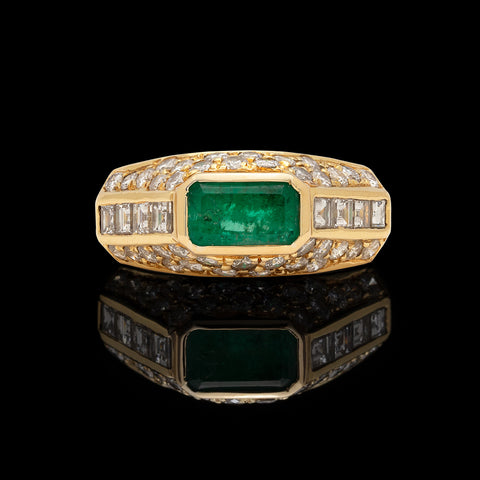 Estate Emerald, Diamond & Gold Ring