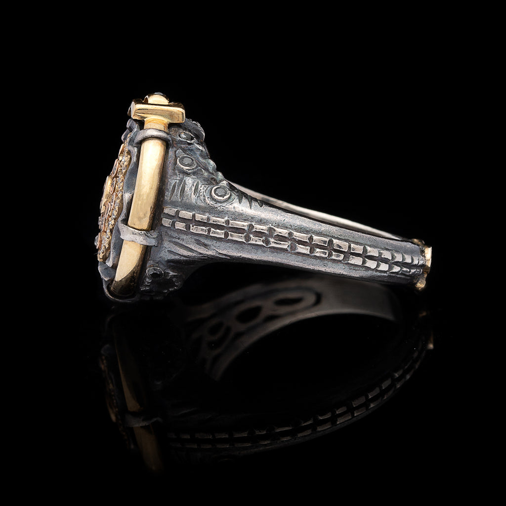 Unique Diamond, Silver & Gold "Jeans" Ring