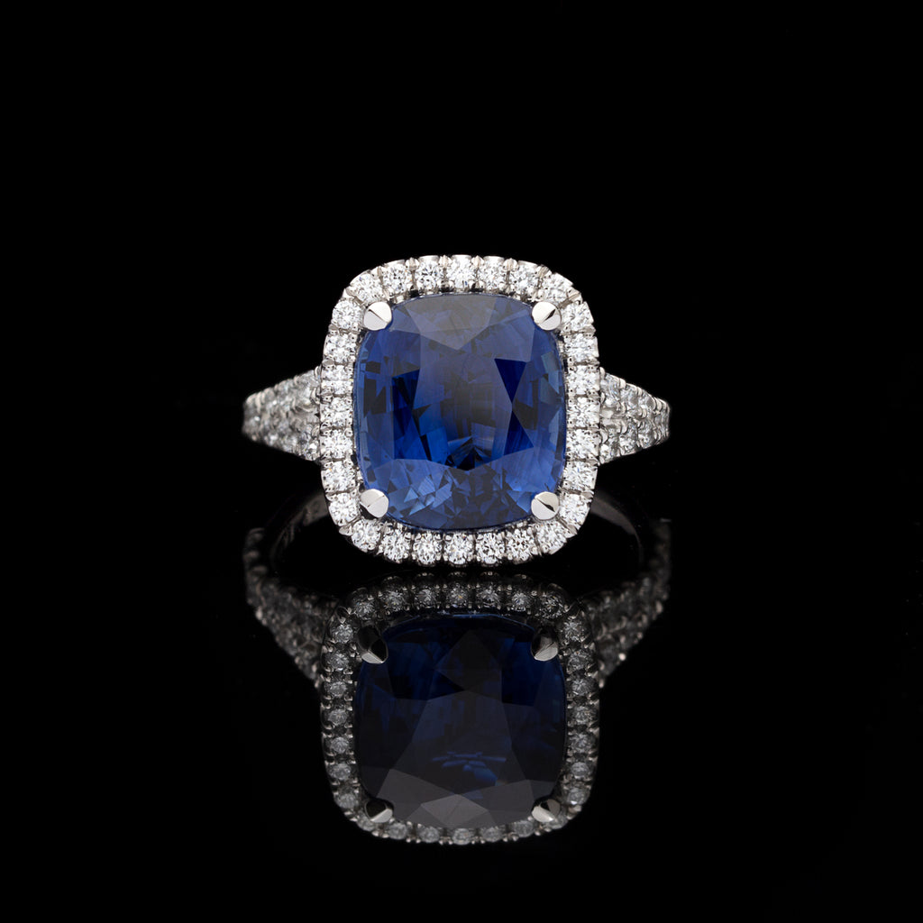 Spectacular GIA 7.06-cts. Unheated Natural Sapphire Diamond Ring