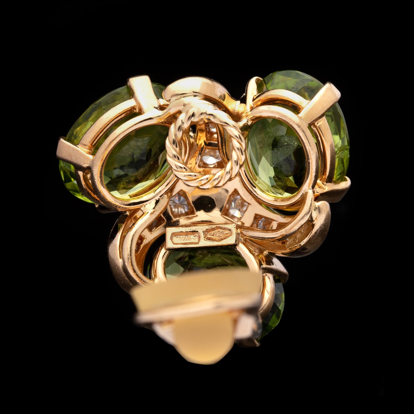 Verdura three stone ring hotsell