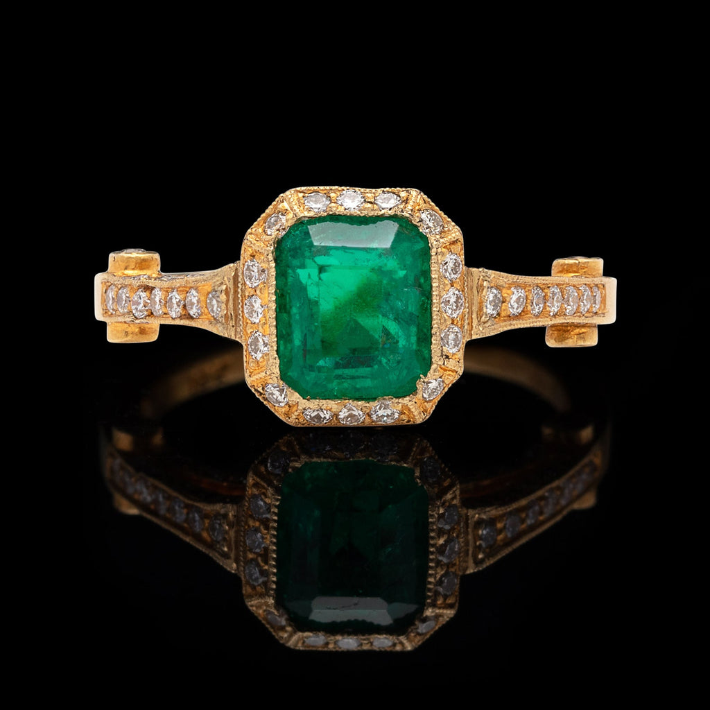Vibrant Colombian Emerald Diamond Ring