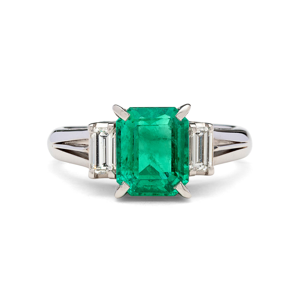 Colombian 1.79-cts Emerald & Diamond Ring