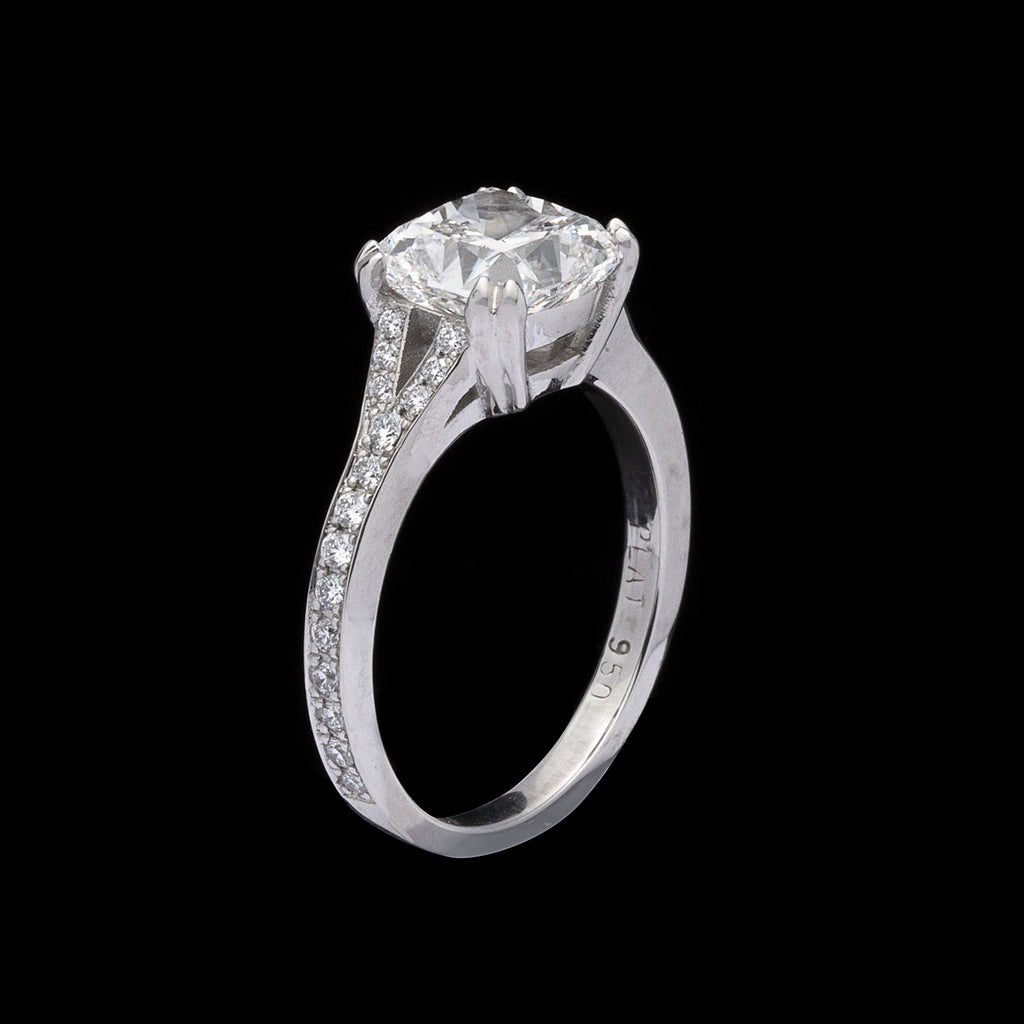 GIA 2.50-cts F/VS1 Cushion Diamond Engagement Ring