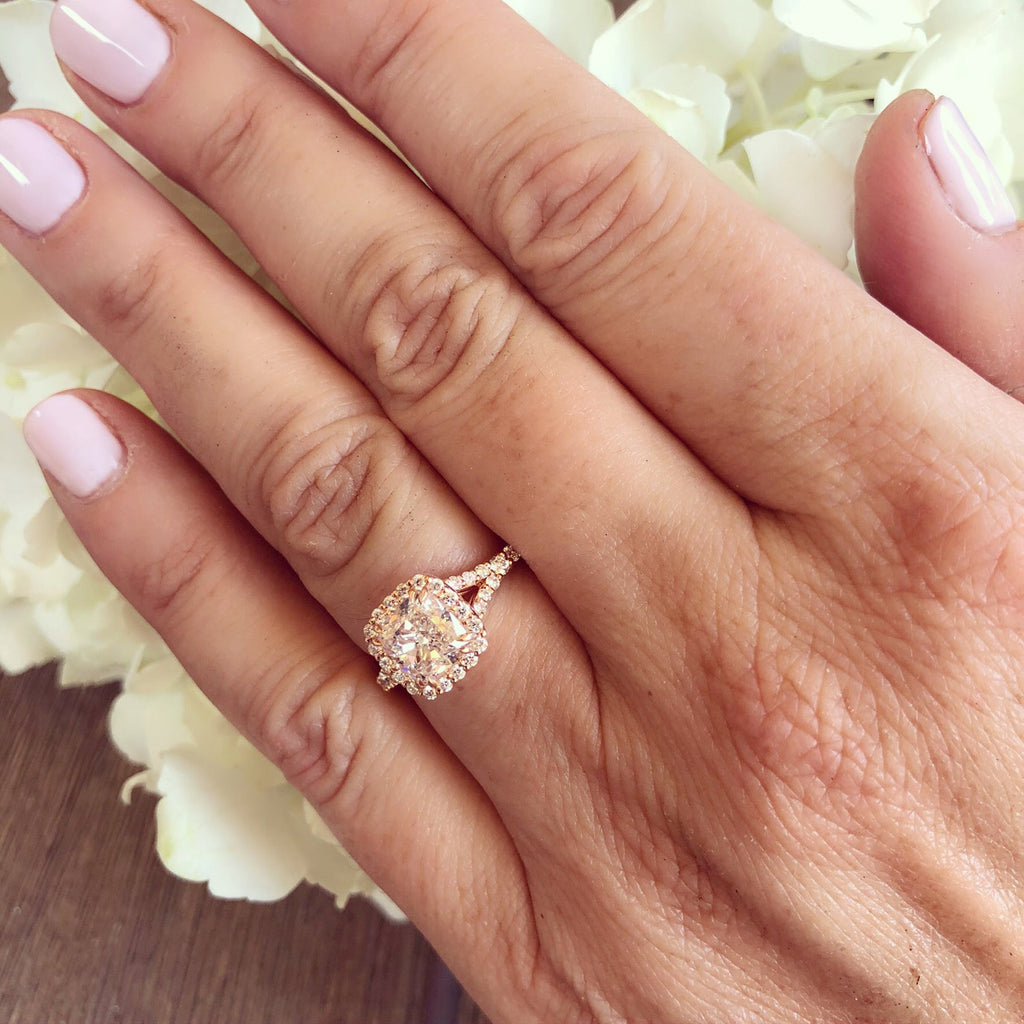 GIA 2.00-cts I/VVS1 Cushion Diamond Engagement Ring