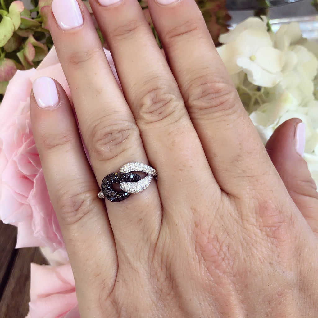 Piero Milano Black & White Diamond Ring