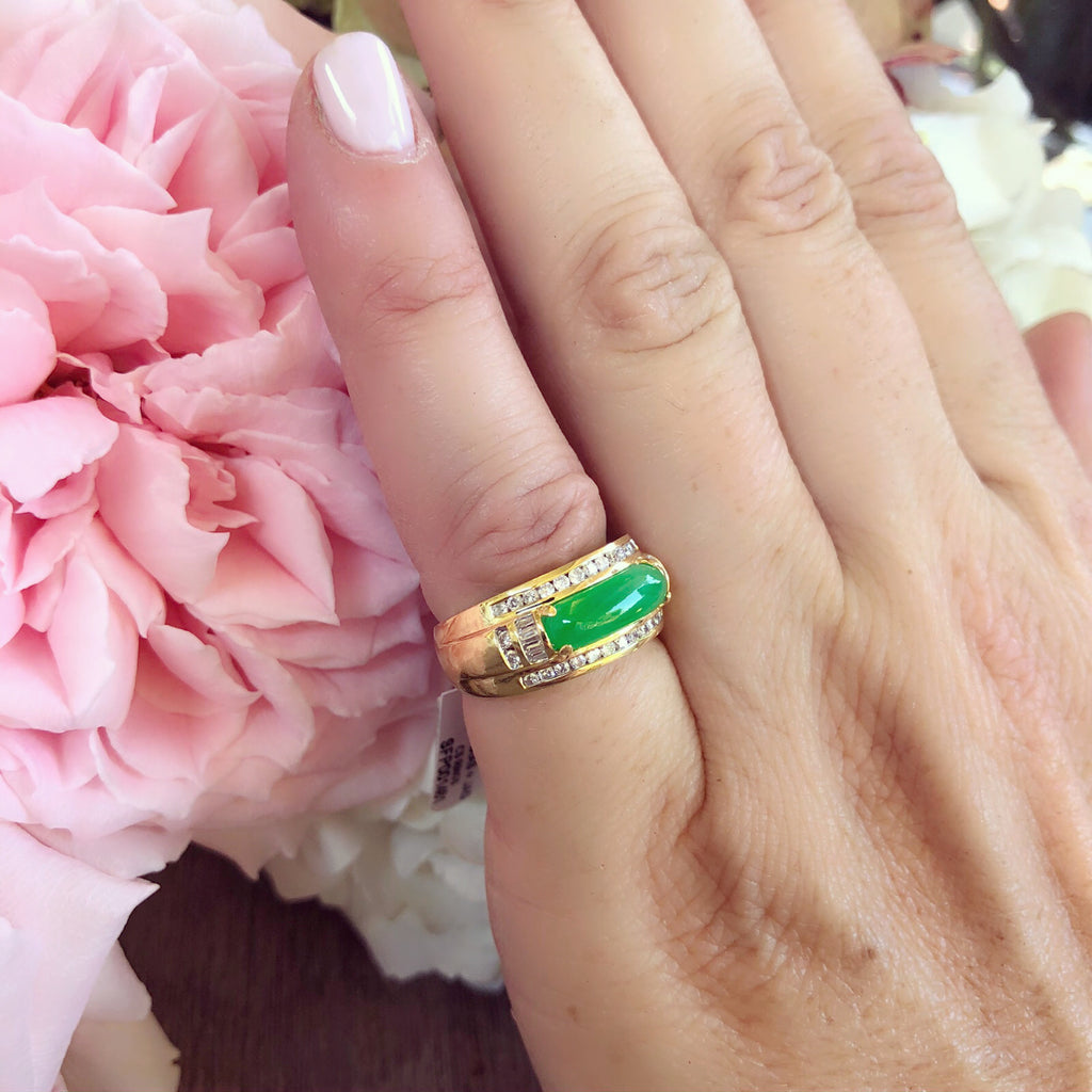 Jade, Diamond & 18k Gold Ring