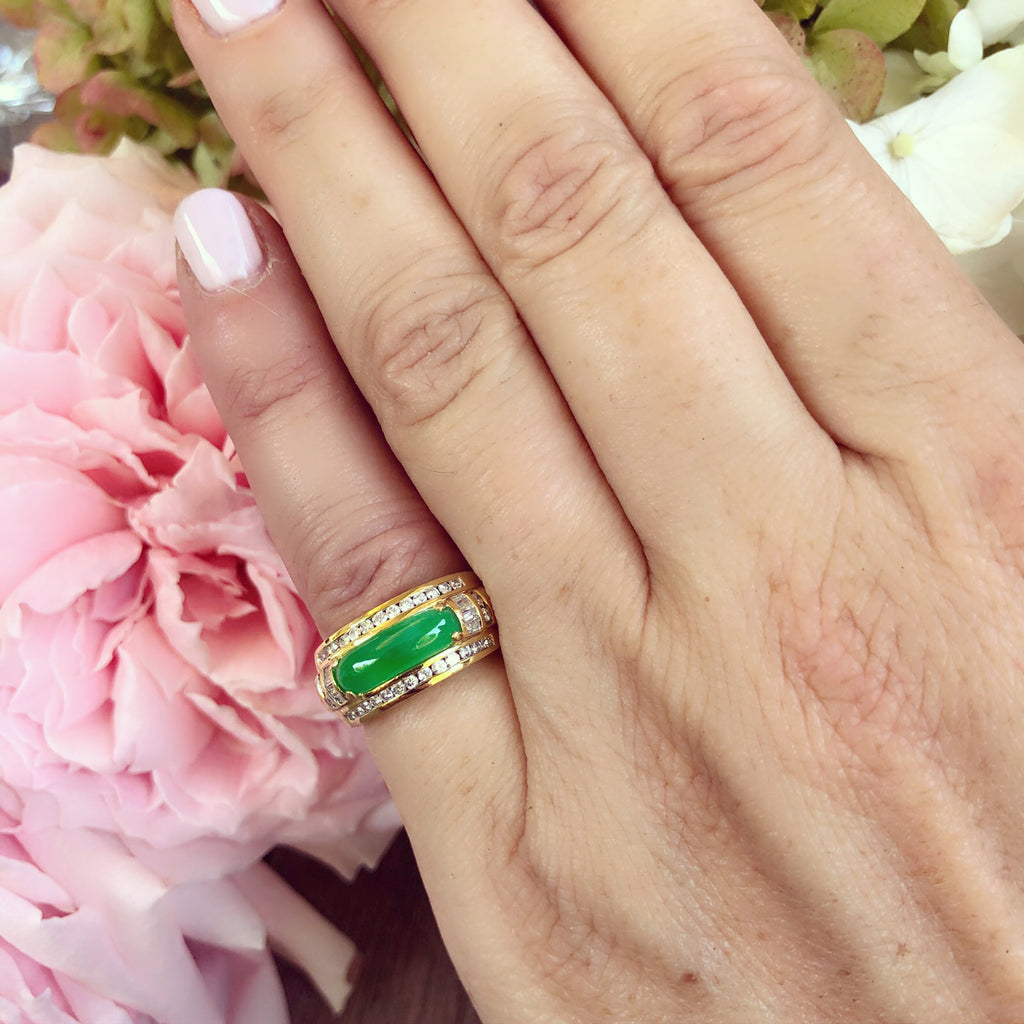 Jade, Diamond & 18k Gold Ring