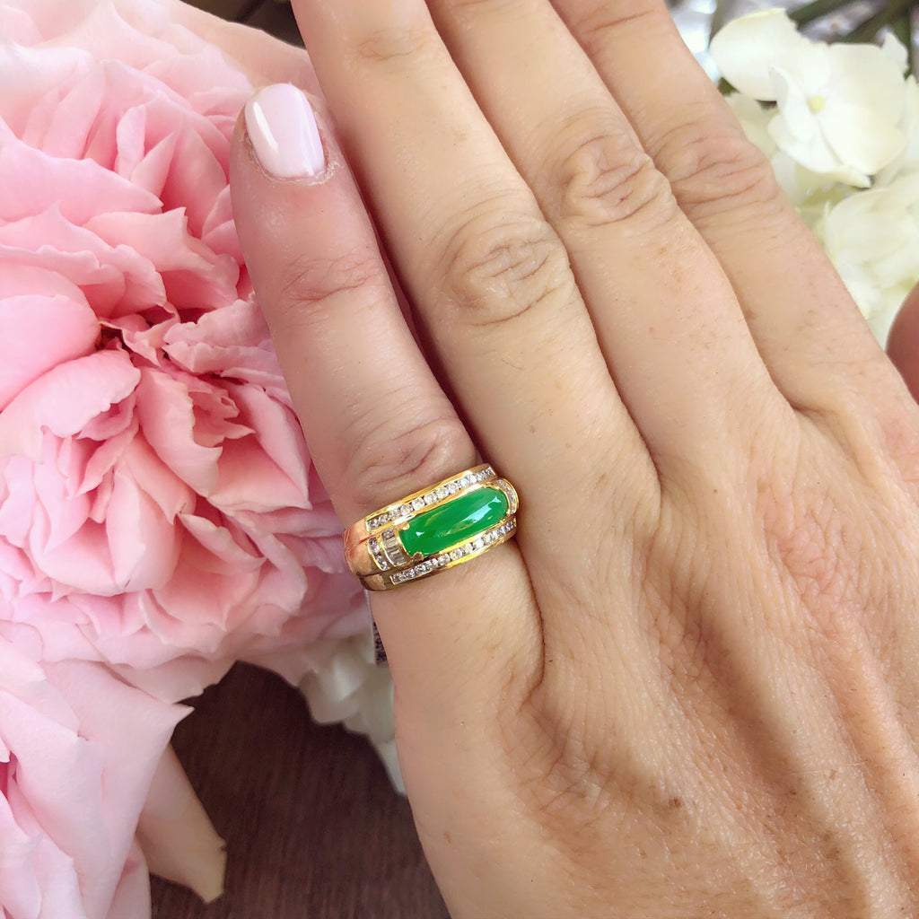 Jade, Diamond & 18k Gold Ring
