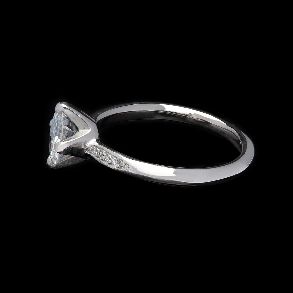 Diamond & Platinum Engagement Ring