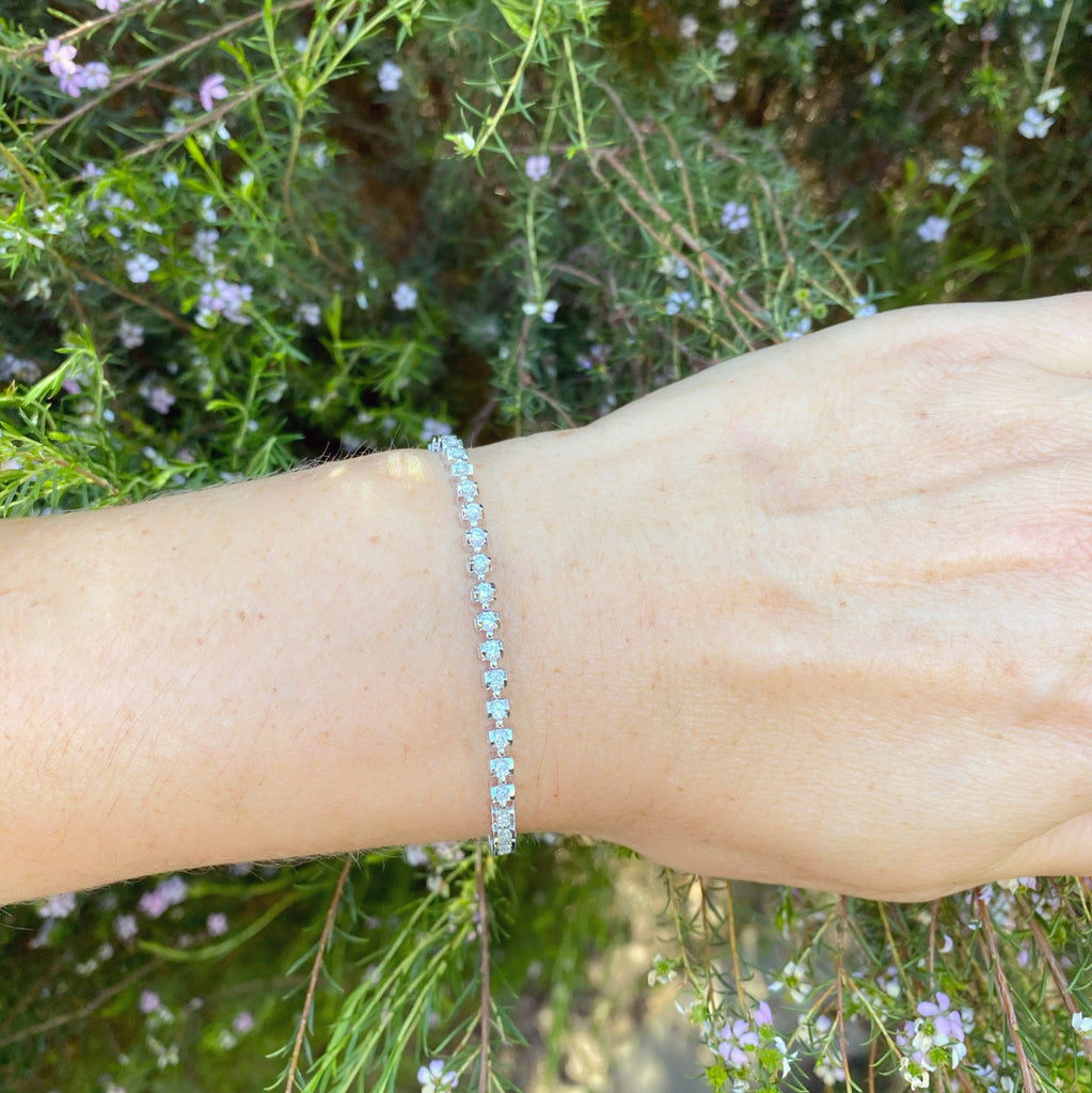 Diamond & 18k White Gold Line Bracelet