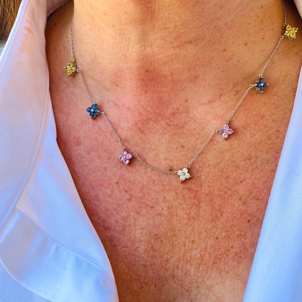 Beautiful 18kt Floral Diamond & Sapphire Necklace