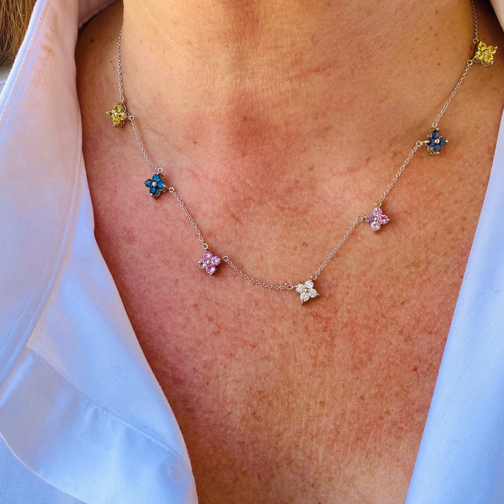 Beautiful 18kt Floral Diamond & Sapphire Necklace