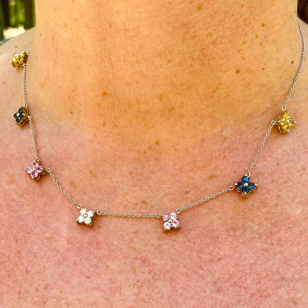 Beautiful 18kt Floral Diamond & Sapphire Necklace