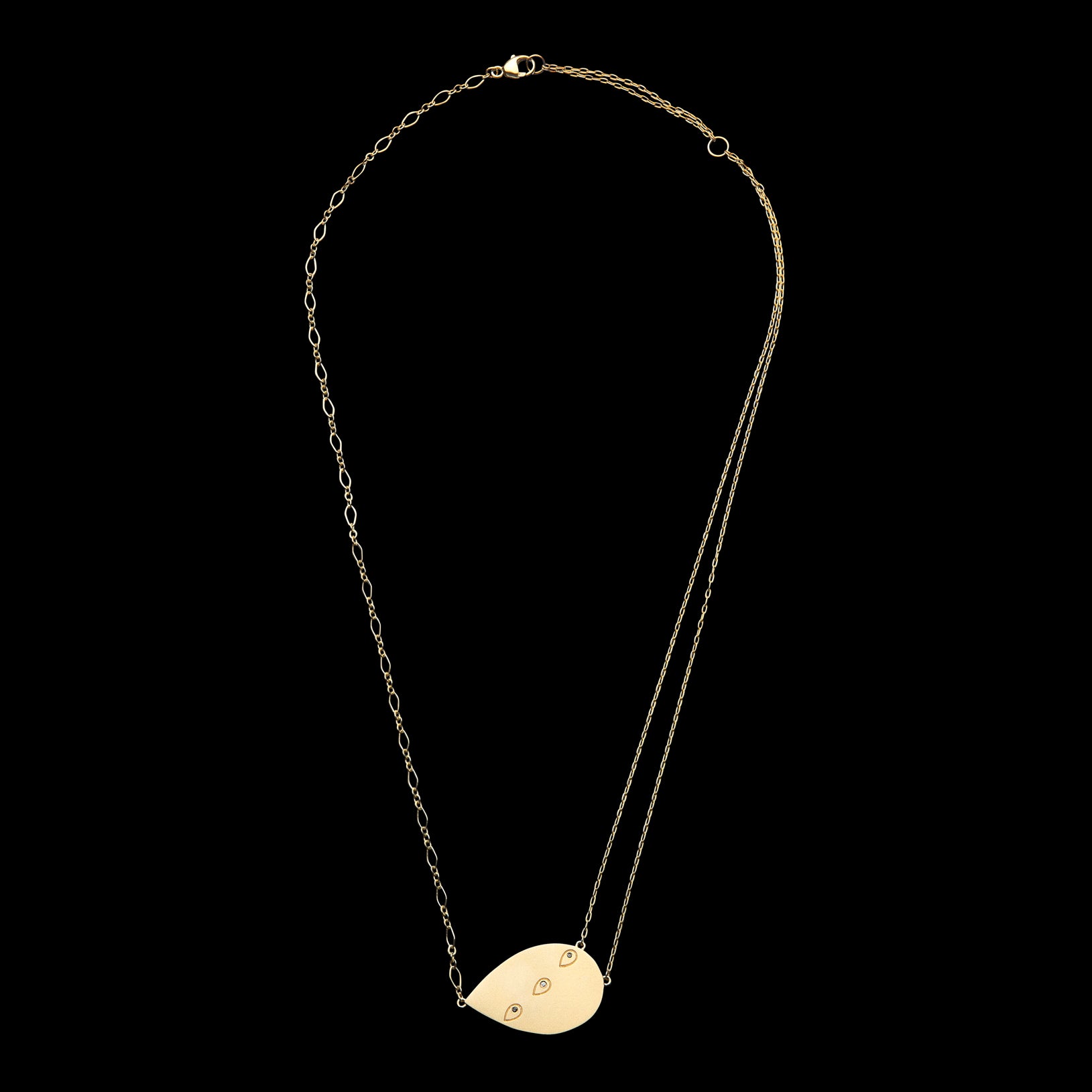 Black diamond on sale teardrop necklace
