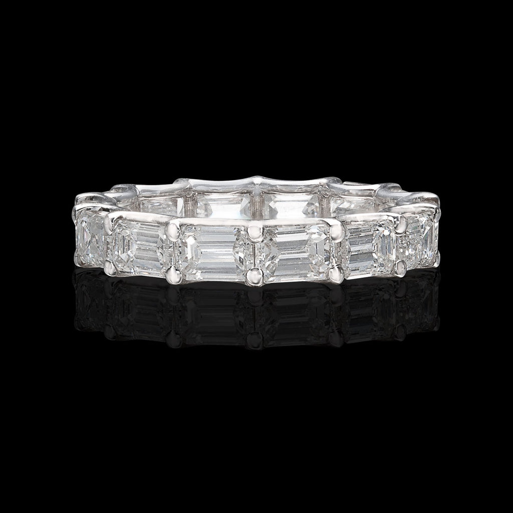 Phenomenal Emerald Cut Diamond Eternity Band