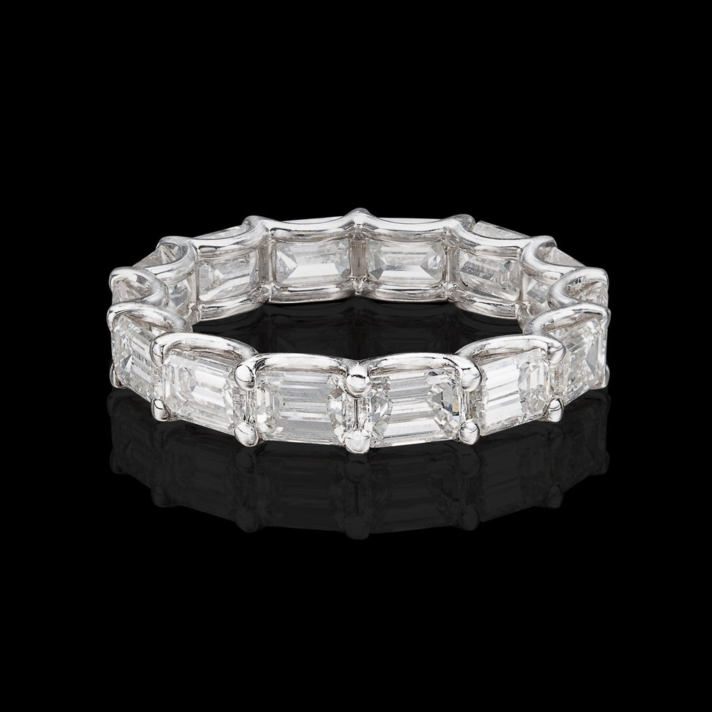 Phenomenal Emerald Cut Diamond Eternity Band
