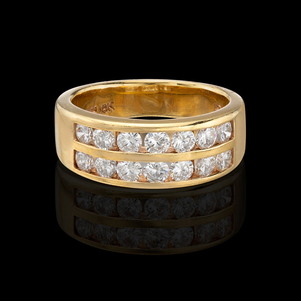 Diamond and 18k Yellow Gold Ring