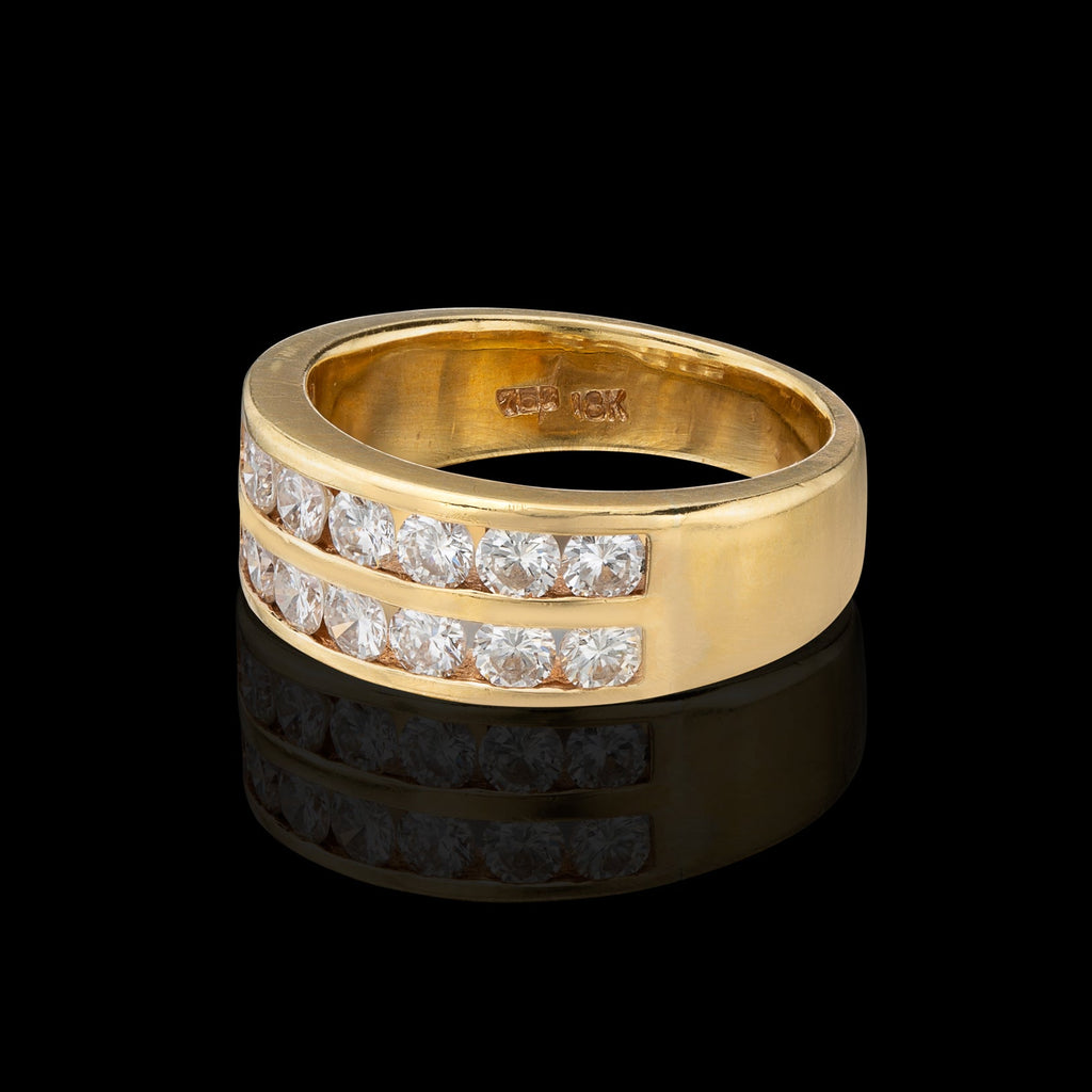 Diamond and 18k Yellow Gold Ring