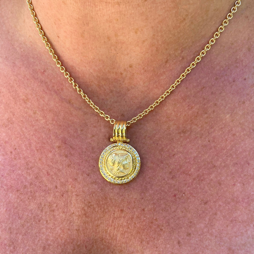 18k Gold and Diamond Pendant Necklace