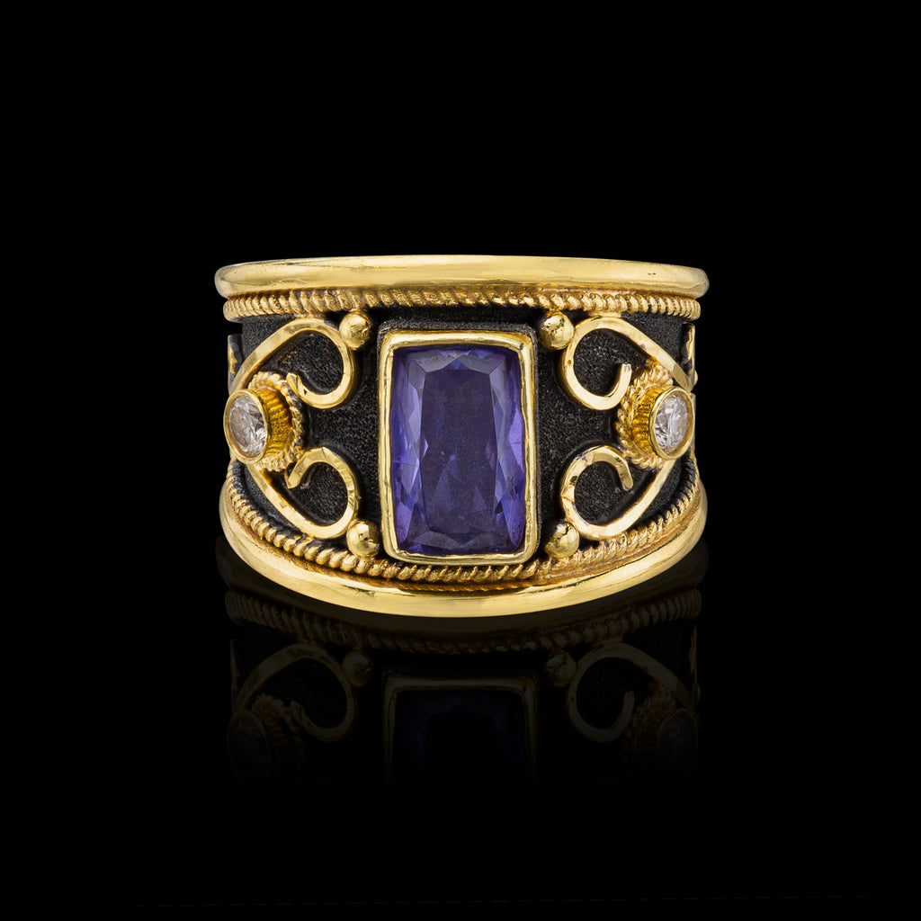 Gorgeous Tanzanite & Diamond Ring