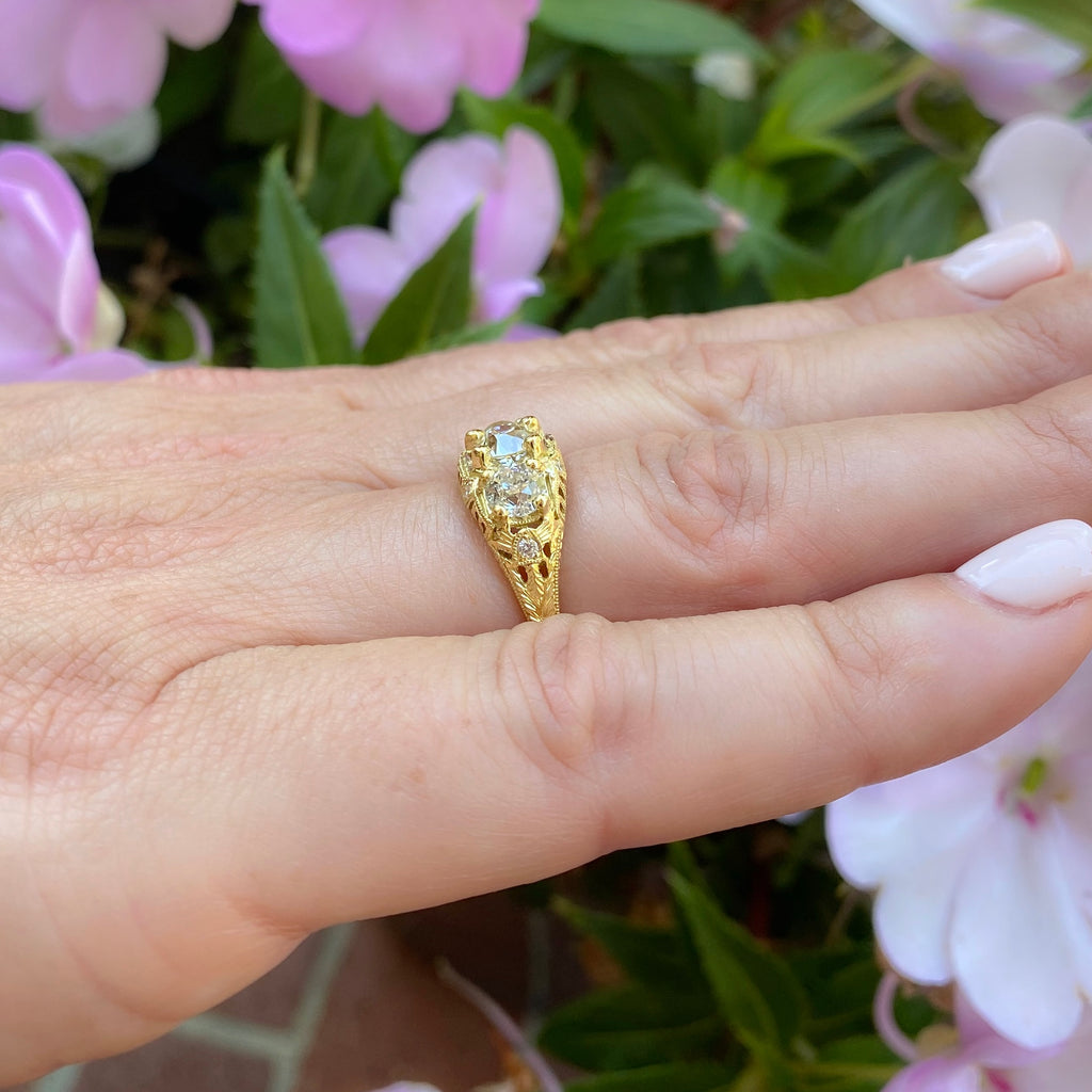 3-Stone Diamond & 18k Gold Ring