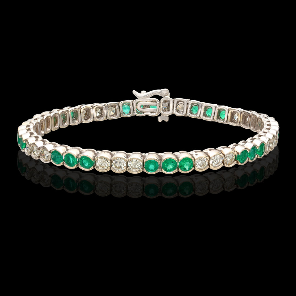 Vibrant Emerald & Diamond Line Bracelet