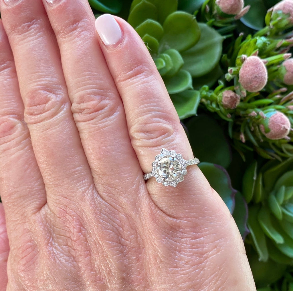 GIA 1.22-ct J/SI1 Diamond Platinum Engagement Ring