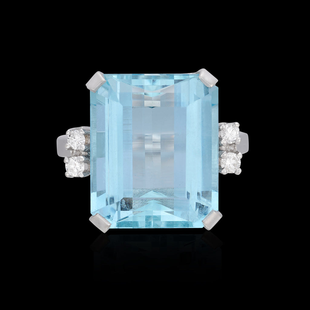 Estate Aquamarine & Diamond Ring