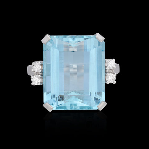 Estate Aquamarine & Diamond Ring