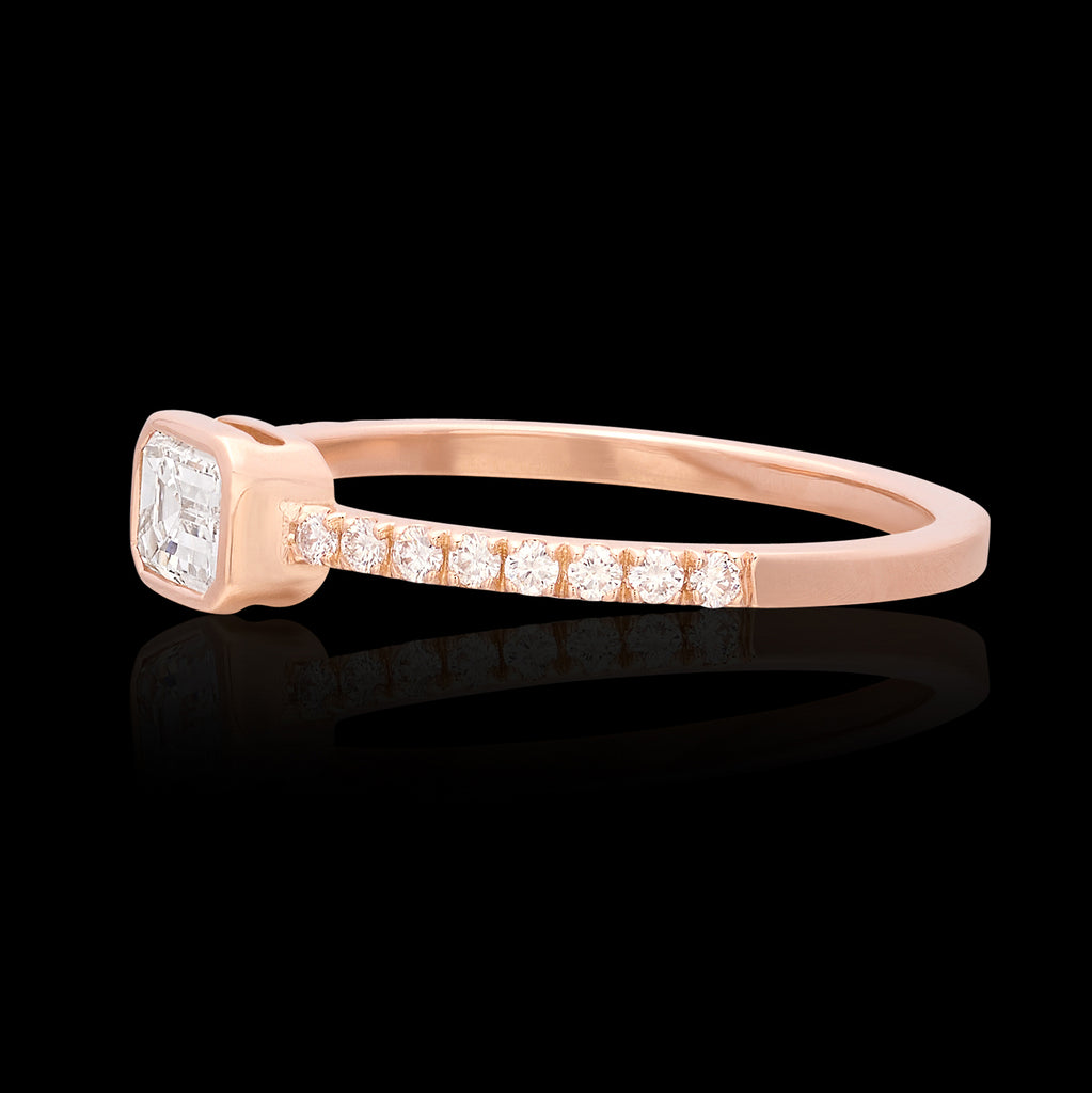 Diamond & 18k Rose Gold Engagement Ring
