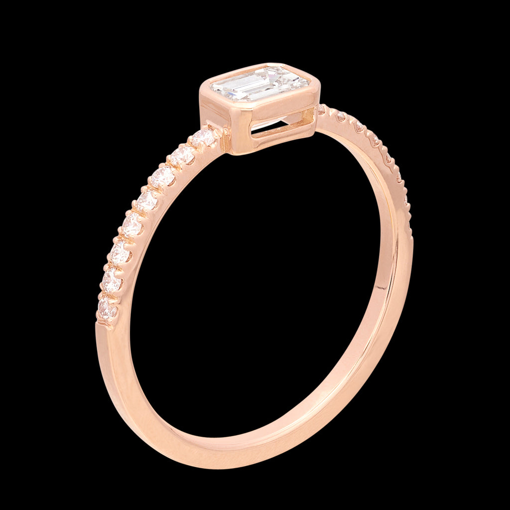 Diamond & 18k Rose Gold Engagement Ring